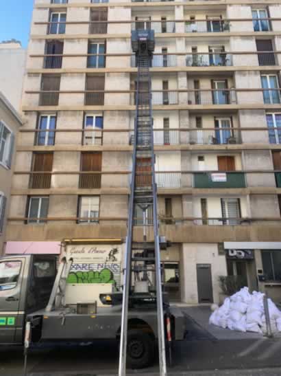 Louer monte meuble à Draguignan (83300)